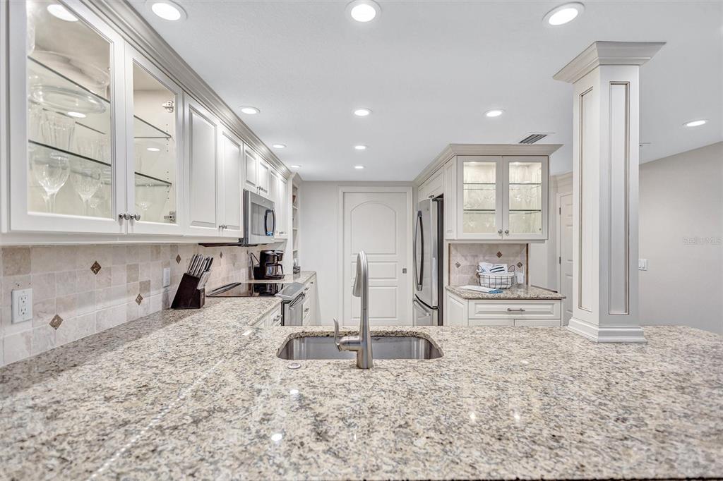 5880 Midnight Pass Road, Unit 206 Sarasota, FL 34242 - Photo 17 of 79