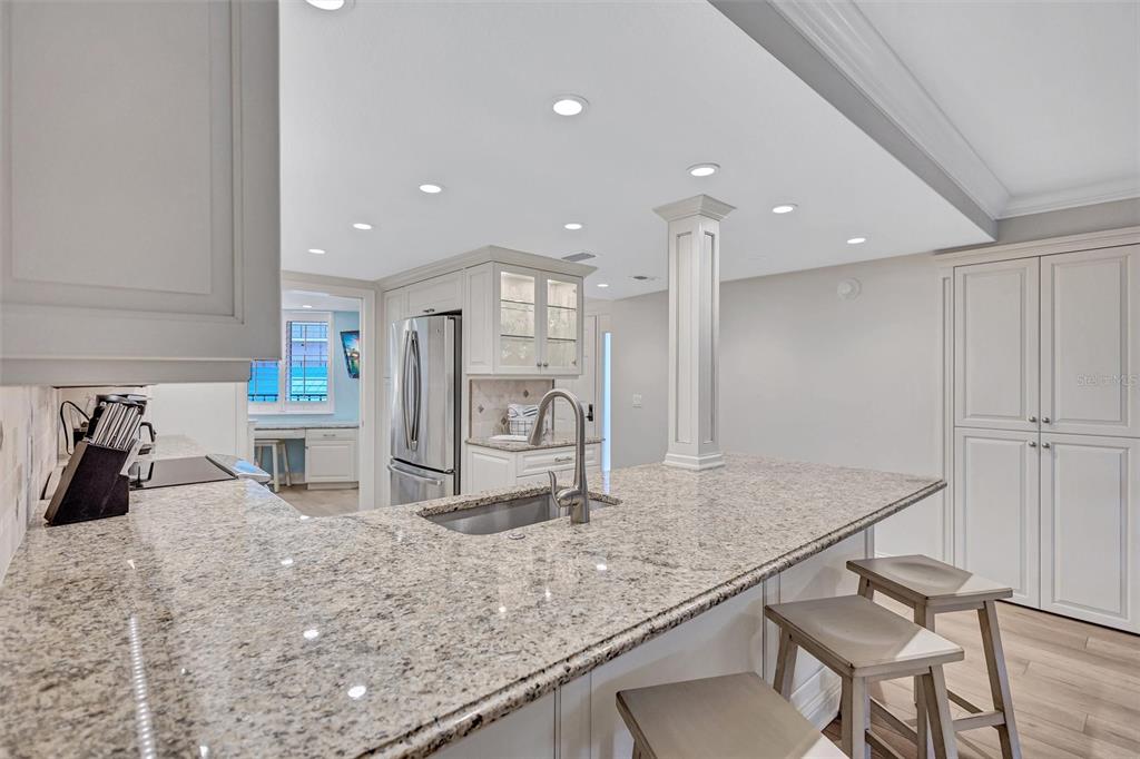 5880 Midnight Pass Road, Unit 206 Sarasota, FL 34242 - Photo 22 of 79