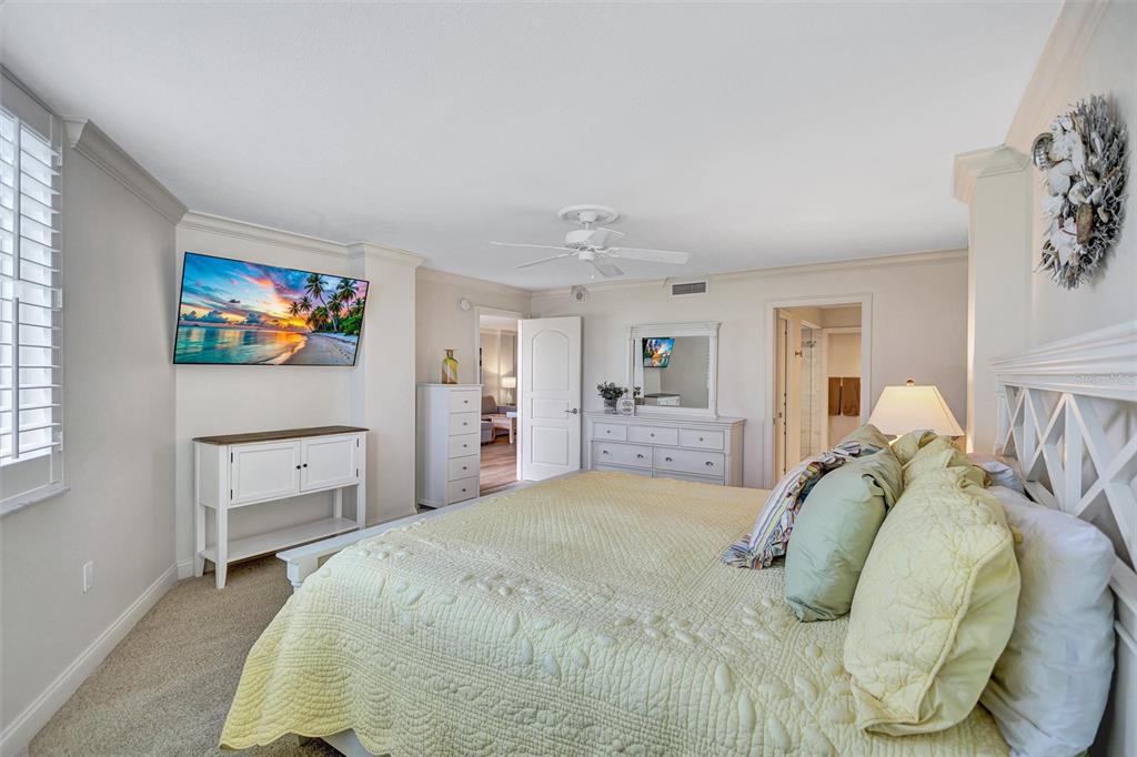 5880 Midnight Pass Road, Unit 206 Sarasota, FL 34242 - Photo 45 of 79