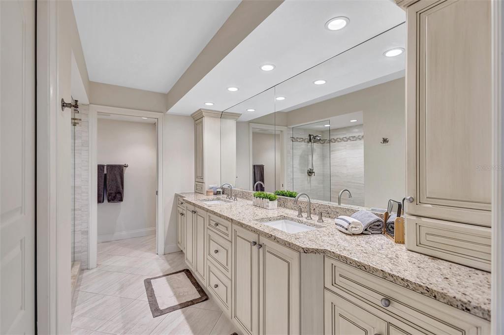 5880 Midnight Pass Road, Unit 206 Sarasota, FL 34242 - Photo 46 of 79