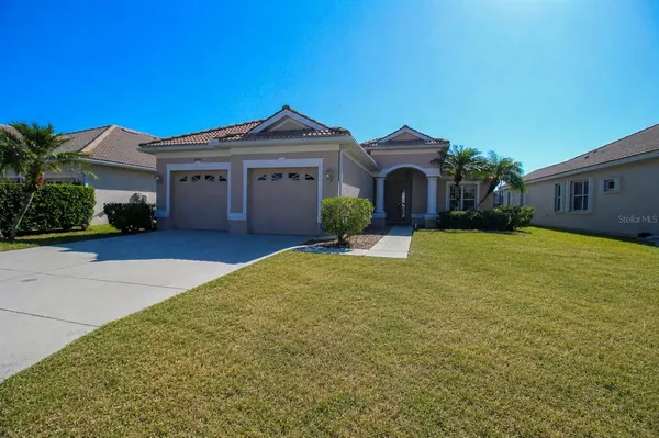 $2,599 | 6343 Rookery Circle, Bradenton, FL 34203