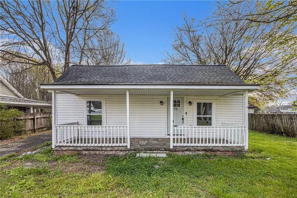 $244,999 | 19 Walnut Street, Aragon, GA 30104