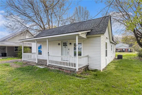 $235,500 | 19 Walnut Street, Aragon, GA 30104