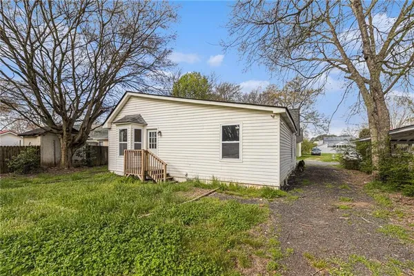 $235,500 | 19 Walnut Street, Aragon, GA 30104