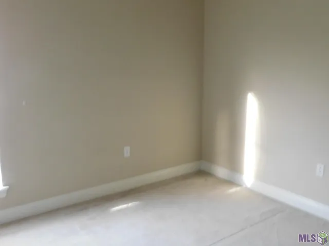 $1,600 | 11182 River Highlands Drive, Unit 7B, St. Amant, LA 70774