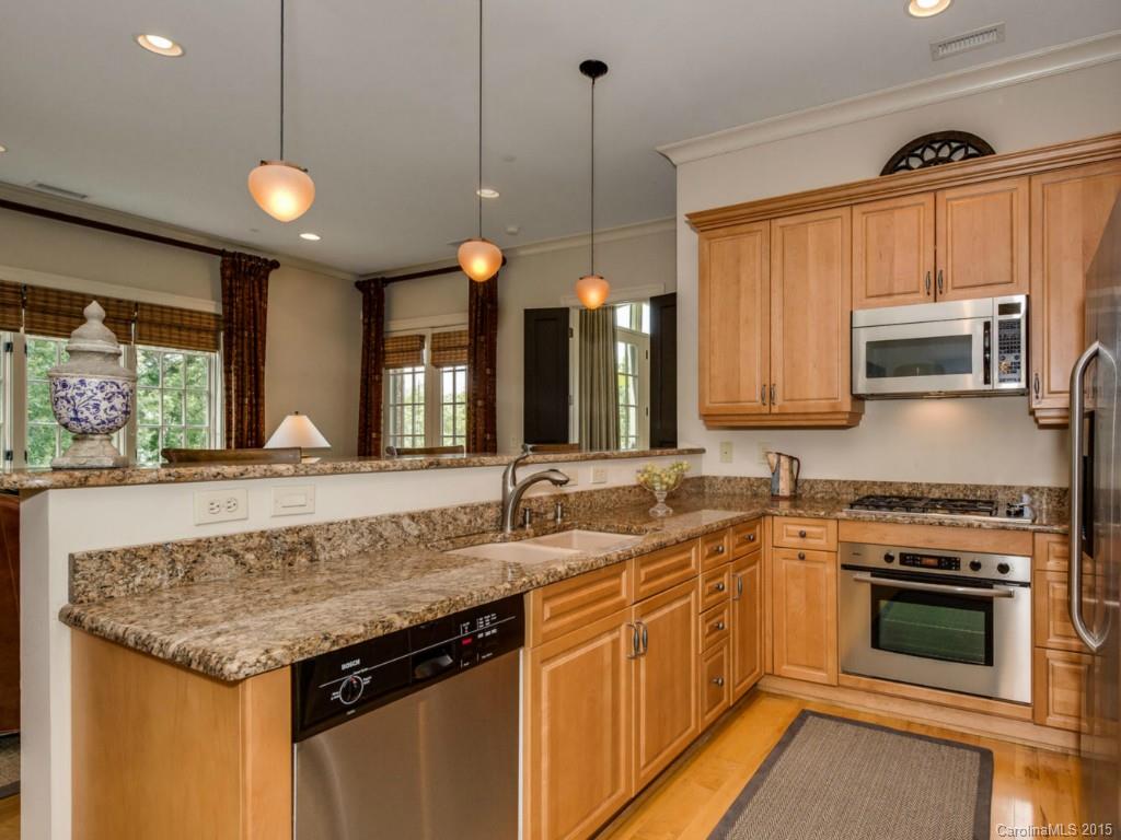 281 Queens Road, Unit 281 Charlotte, NC 28204 - Photo 3 of 18