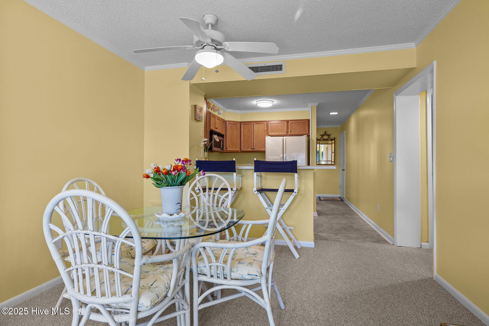 2509 West Fort Macon Road, Unit 103B Atlantic Beach, NC 28512 - Photo 9 of 48 Dining Area