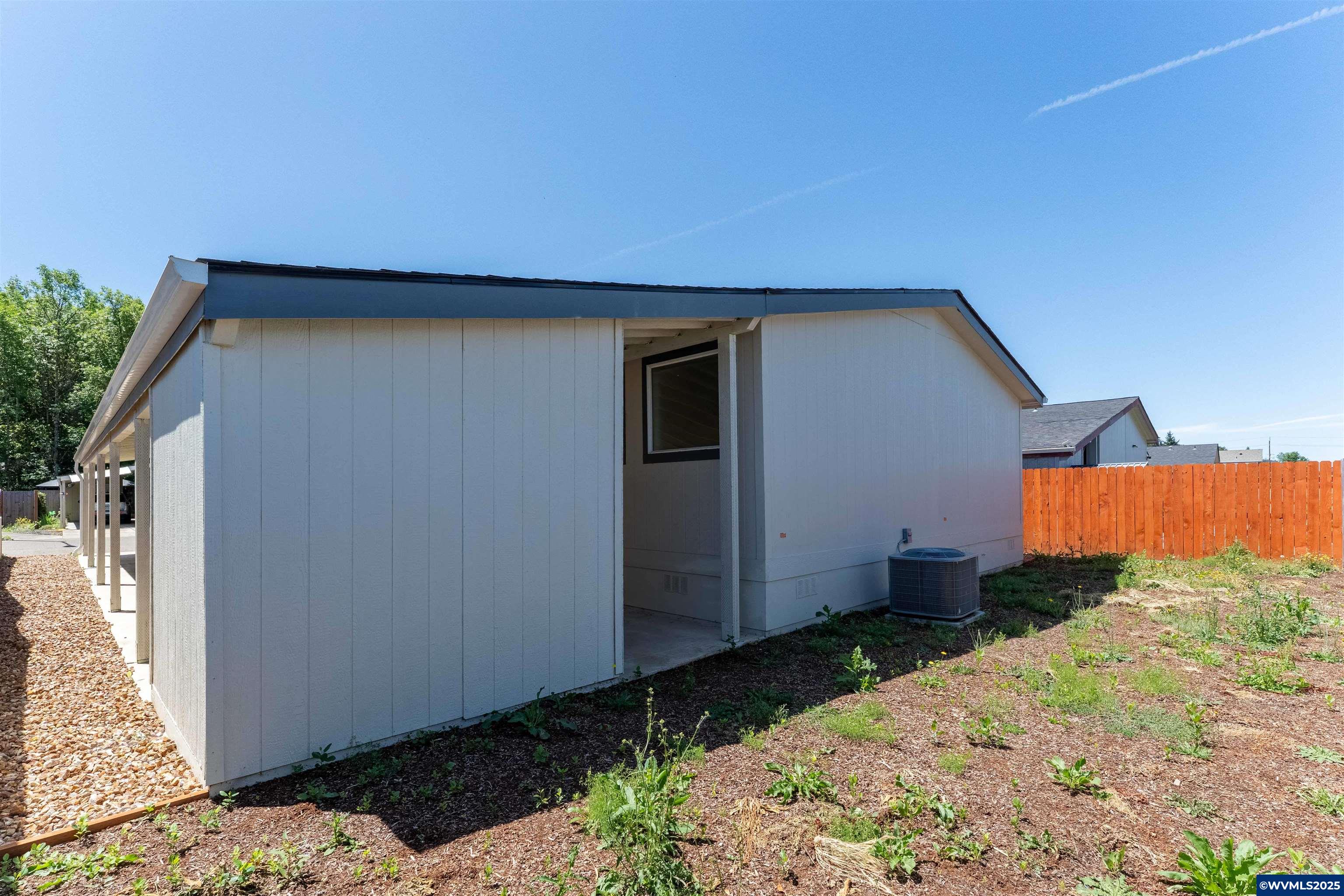 200 Market Street, Unit 218 Lebanon, OR 97355 - Photo 30 of 45