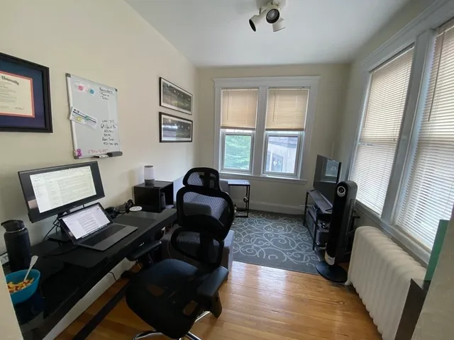 $3,200 | 77 Parkman Street, Unit 4, Brookline, MA 02446