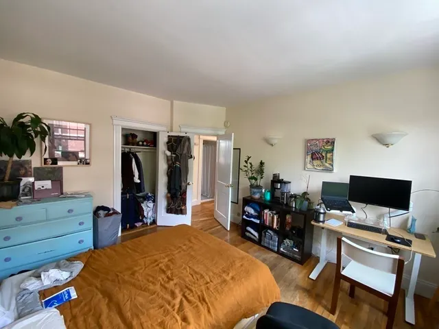 $3,200 | 77 Parkman Street, Unit 4, Brookline, MA 02446