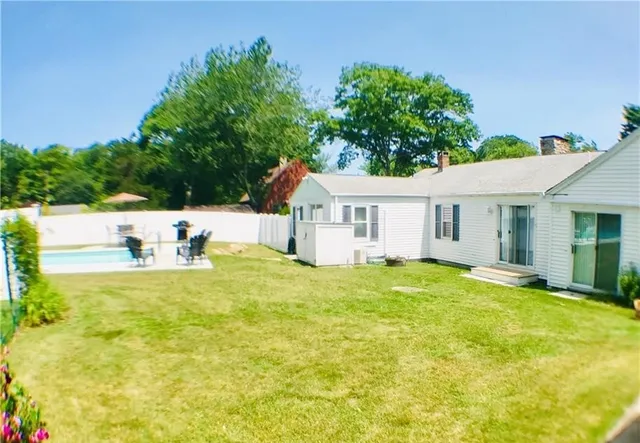 $2,100 | 21 Woodsia Trail, South Kingstown, RI 02879