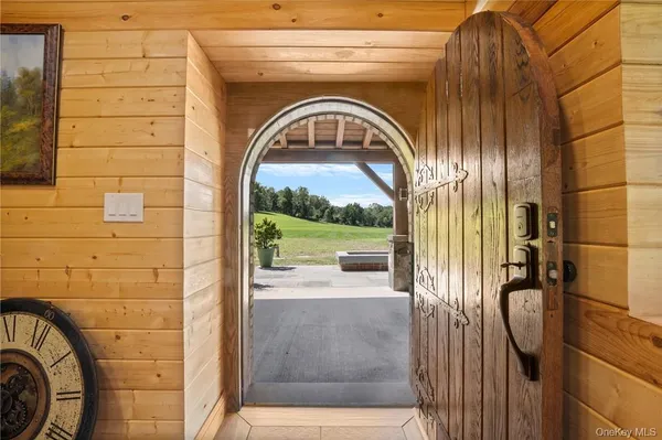 a view of livingroom with washer and dryer