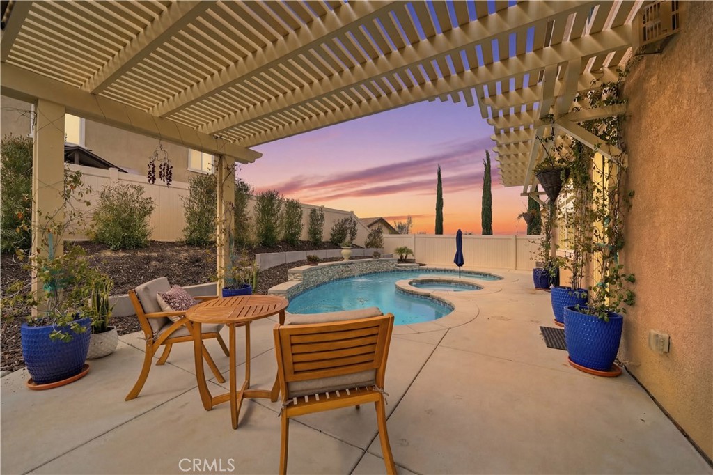 45725 Middle Gate Court Temecula, CA 92592 - Photo 2 of 27