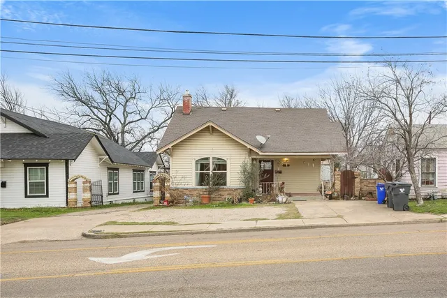 $175,000 | 1215 North 18th Street, Waco, TX 76707