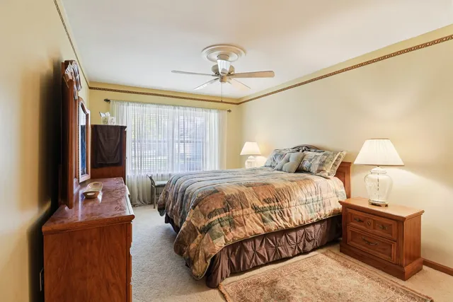 $346,000 | 1923 Schomer Court, Unit 1923, Aurora, IL 60505