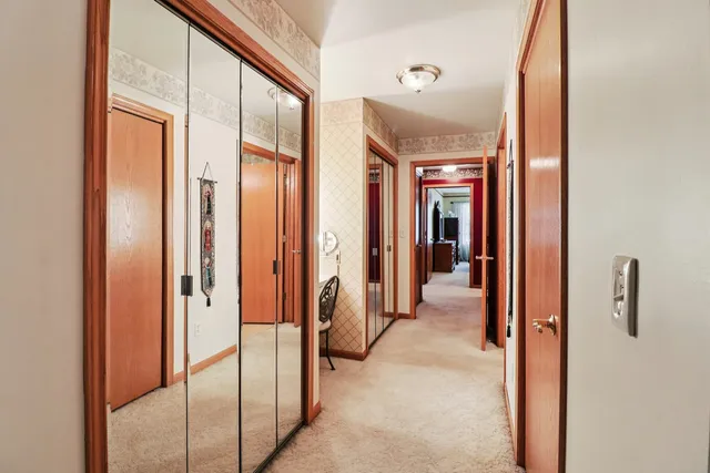 $346,000 | 1923 Schomer Court, Unit 1923, Aurora, IL 60505