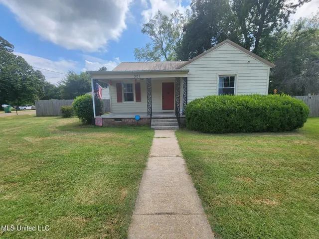 $77,900 | 301 Hopson Street, Tutwiler, MS 38963