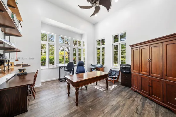 $6,695,000 | 6700 Southwest 132nd Street, Pinecrest, FL 33156