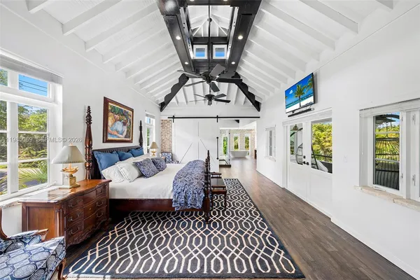 $6,695,000 | 6700 Southwest 132nd Street, Pinecrest, FL 33156