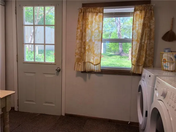 $144,000 | 312 Grand Avenue, Leavenworth, KS 66048