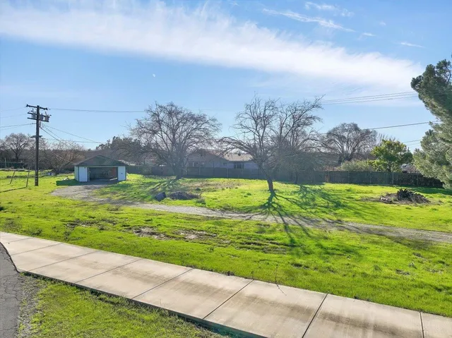 $265,000 | 3093 Feather River Boulevard, Olivehurst, CA 95961