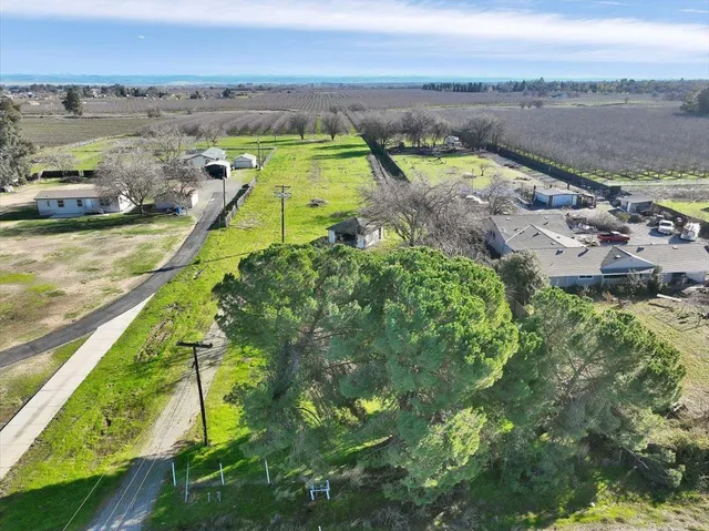 $265,000 | 3093 Feather River Boulevard, Olivehurst, CA 95961