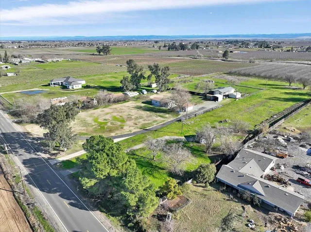 $265,000 | 3093 Feather River Boulevard, Olivehurst, CA 95961