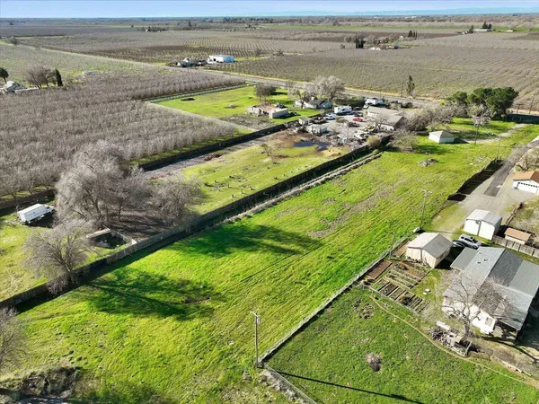 $265,000 | 3093 Feather River Boulevard, Olivehurst, CA 95961