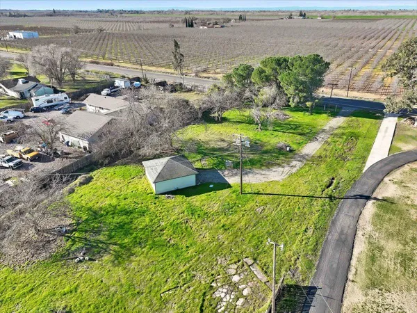$265,000 | 3093 Feather River Boulevard, Olivehurst, CA 95961