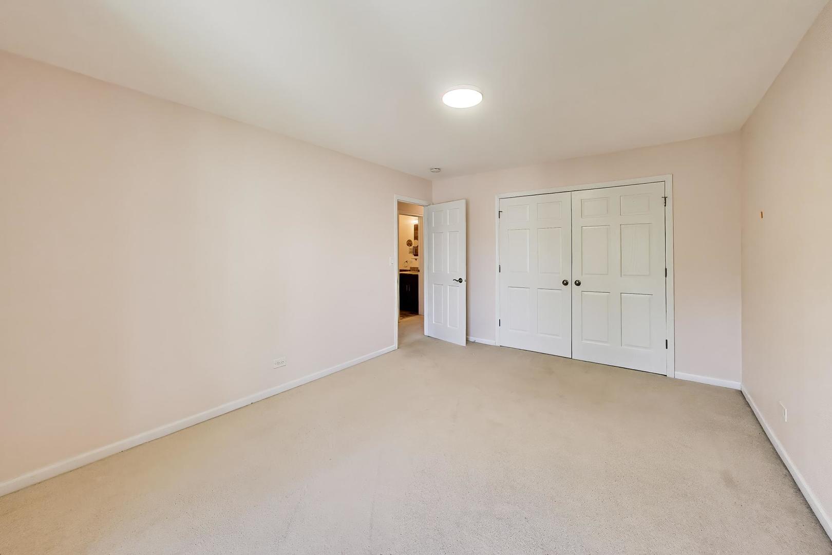 520 Hummingbird Lane Deerfield, IL 60015 - Photo 23 of 42