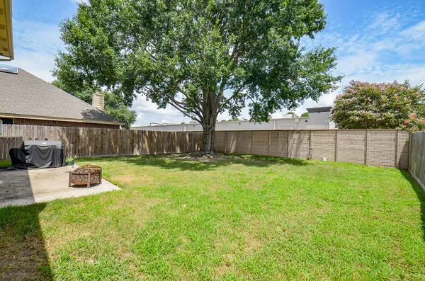 $310,000 | 15018 Moss Boulder Court, Houston, TX 77084