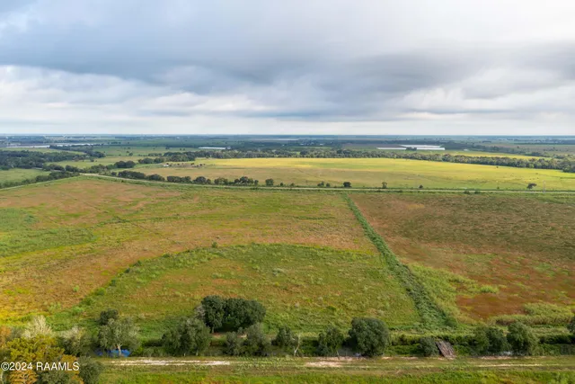 $1,388,046 | 0 West W Highway, Unit LOT 2, Abbeville, LA 70510