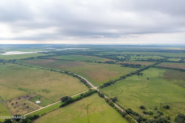 $1,388,046 | 0 West W Highway, Unit LOT 2, Abbeville, LA 70510