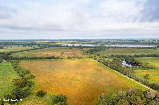 $1,388,046 | 0 West W Highway, Unit LOT 2, Abbeville, LA 70510