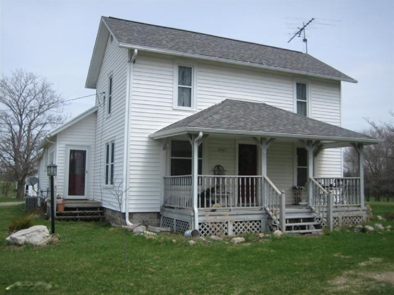4540 Genesee Road Jonesville, MI 49250 - Photo 1 of 18 Primary Photo