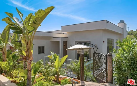 $4,250,000 | 5787 Calpine Drive, Malibu, CA 90265