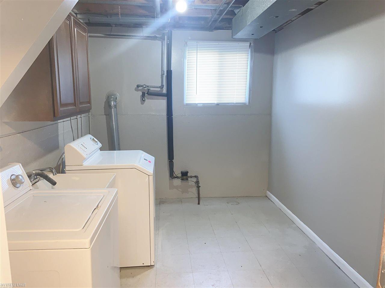 18970 Frazho Road Roseville, MI 48066 - Photo 31 of 53