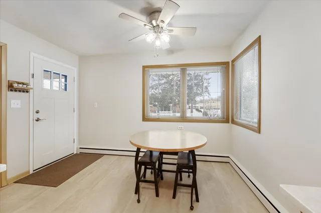 $600,000 | 878 Parkside Avenue, Elmhurst, IL 60126