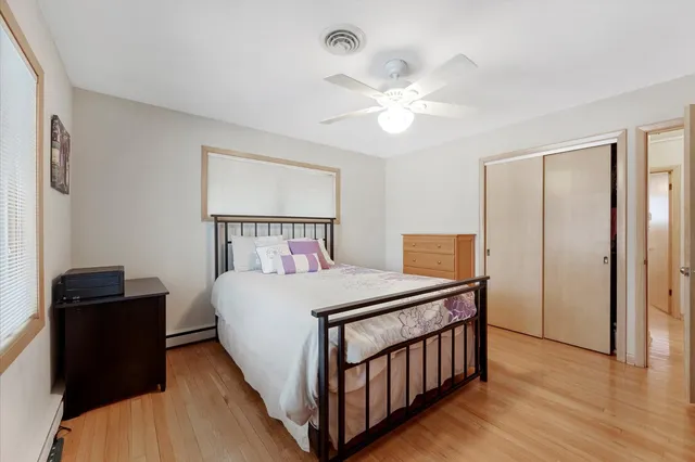 $600,000 | 878 Parkside Avenue, Elmhurst, IL 60126