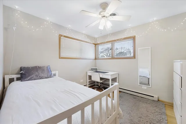 $600,000 | 878 Parkside Avenue, Elmhurst, IL 60126