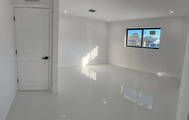 a view of empty room