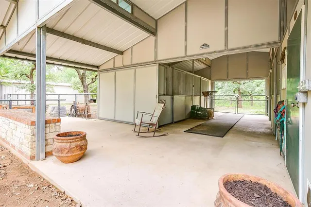 $950,000 | 4962 Farm To Market 113, Millsap, TX 76066