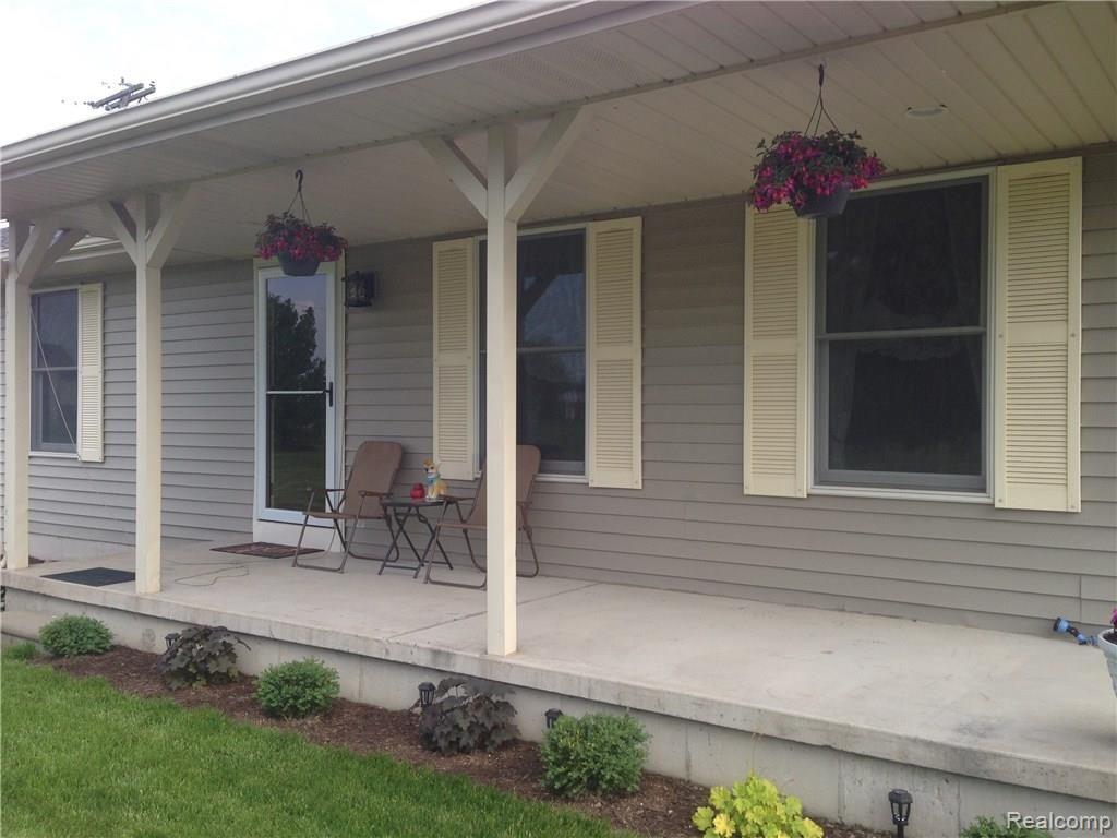 11585 Gilbert Road Memphis, MI 48041 - Photo 2 of 36 1.JPG