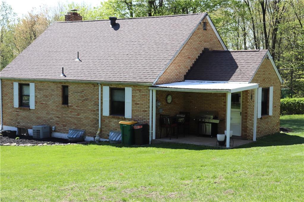 2607 Wickline Road Gibsonia, PA 15044 - Photo 5 of 25 Gallery Image 5