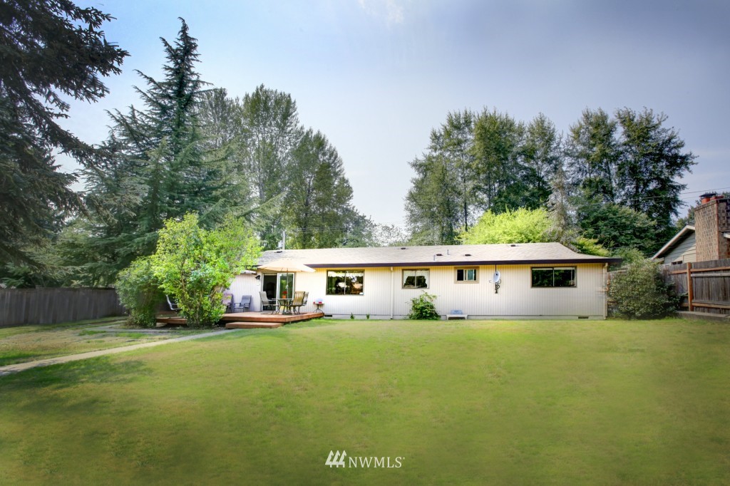 20921 9th Avenue Southeast Bothell, WA 98021 - Photo 13 of 23
