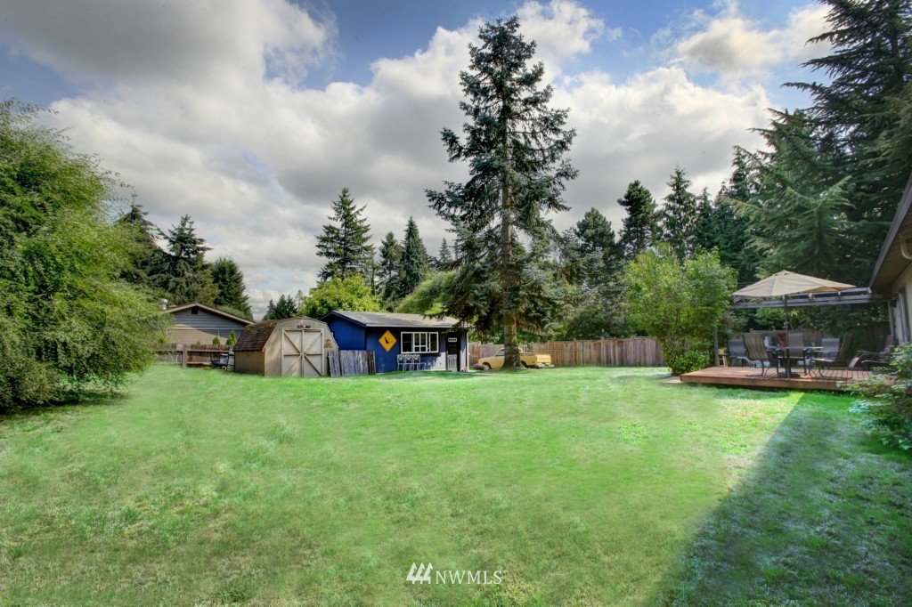 20921 9th Avenue Southeast Bothell, WA 98021 - Photo 15 of 23