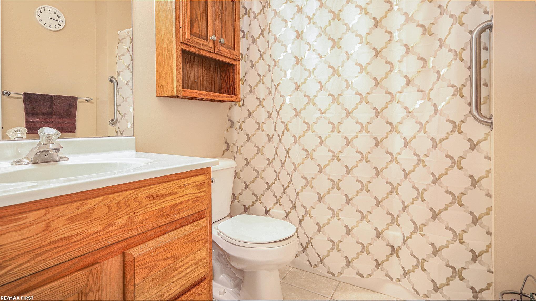 73 Rella Rae Avenue Marysville, MI 48040 - Photo 21 of 32 Located right near both secondary bedrooms