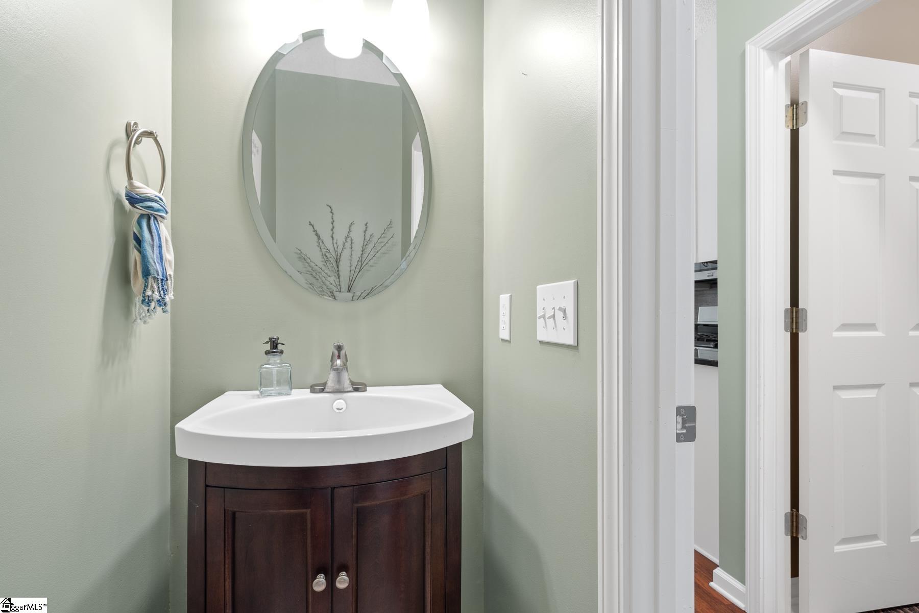 108 Pleasant Woods Road Piedmont, SC 29673 - Photo 8 of 34 Gallery Image 8