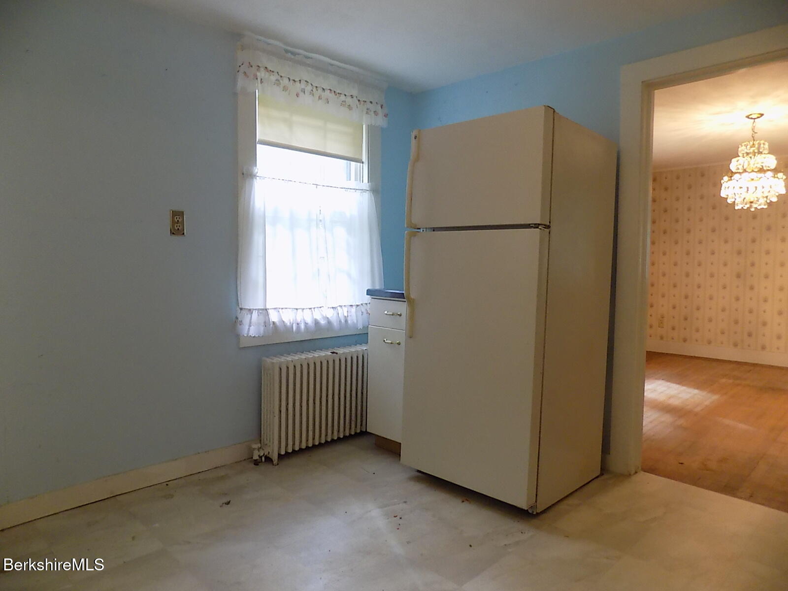 350 Laurel Street Lee, MA 01238 - Photo 11 of 34 a utility room with closet dryer and washer