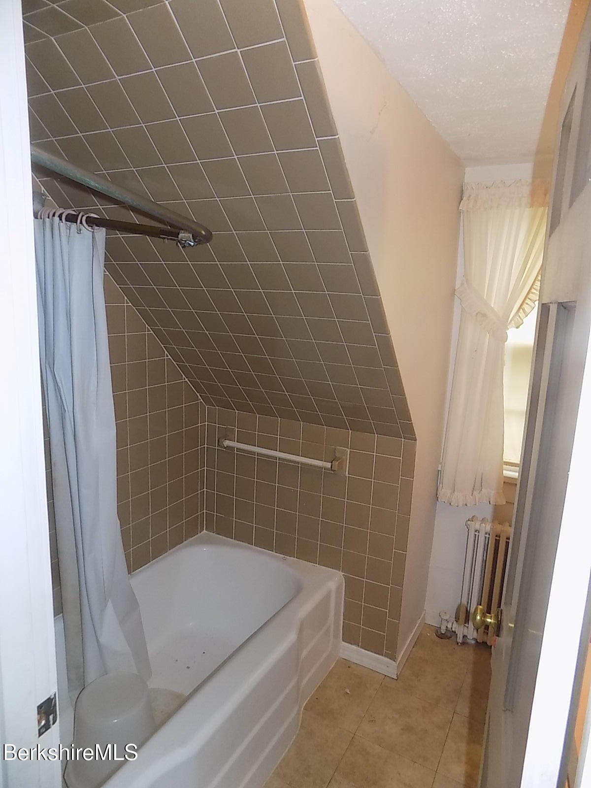350 Laurel Street Lee, MA 01238 - Photo 21 of 34 a bathroom with a shower